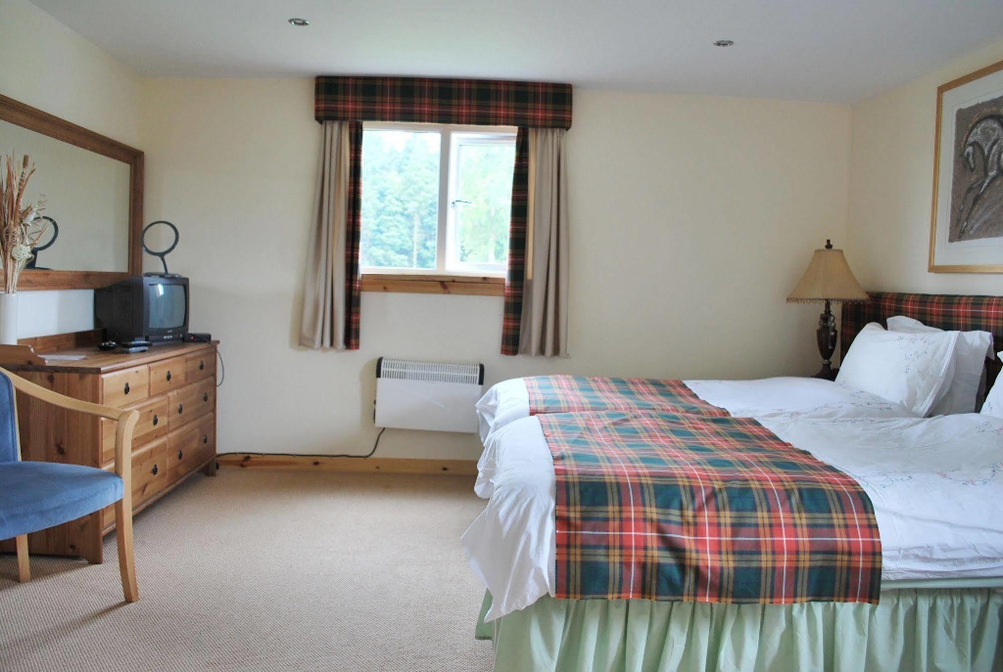 Scottish Equi B&B Lanark Exterior foto